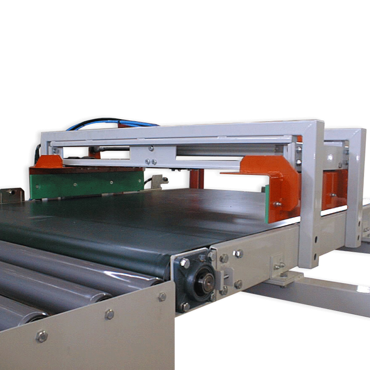 Conveyor Belt With Centering System Manufacturers in Kerala